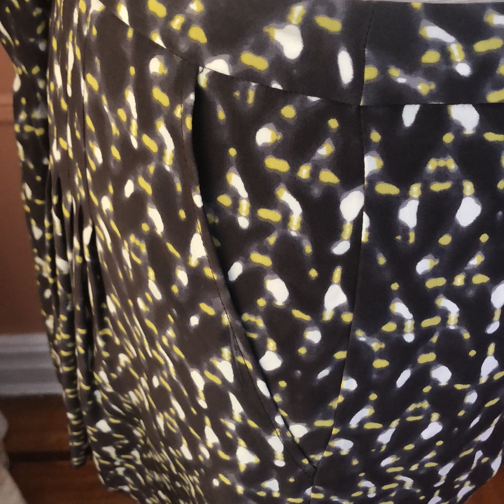 Halston H Hertaqe Split skirt - Picture 4 of 9